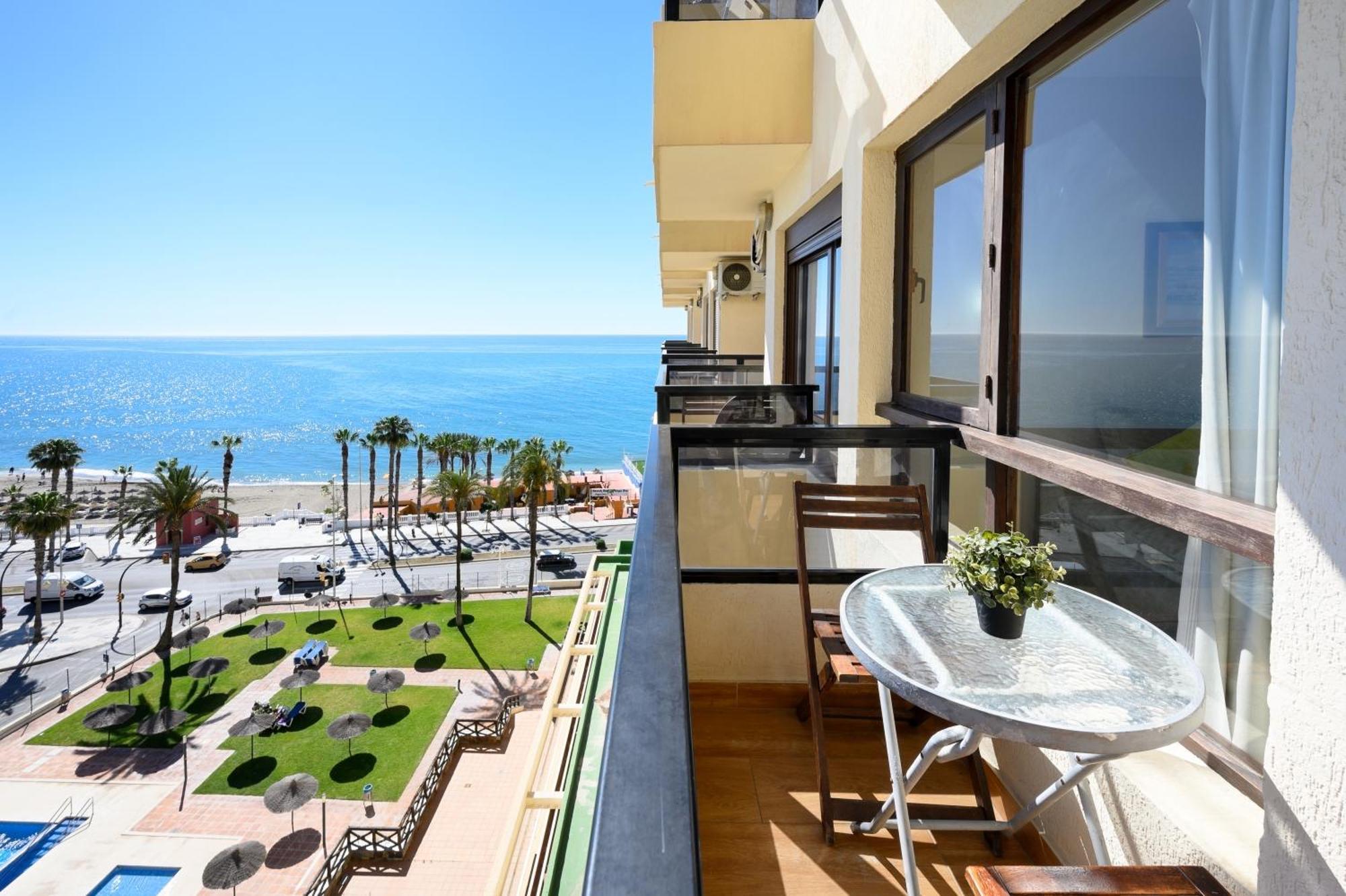 Benalmadena Living Daire Dış mekan fotoğraf